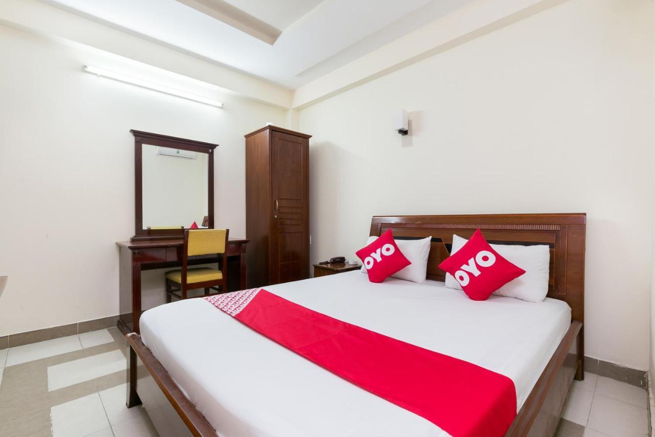 Oyo 568 Hoàng Long 2* TP. Hồ Chí Minh