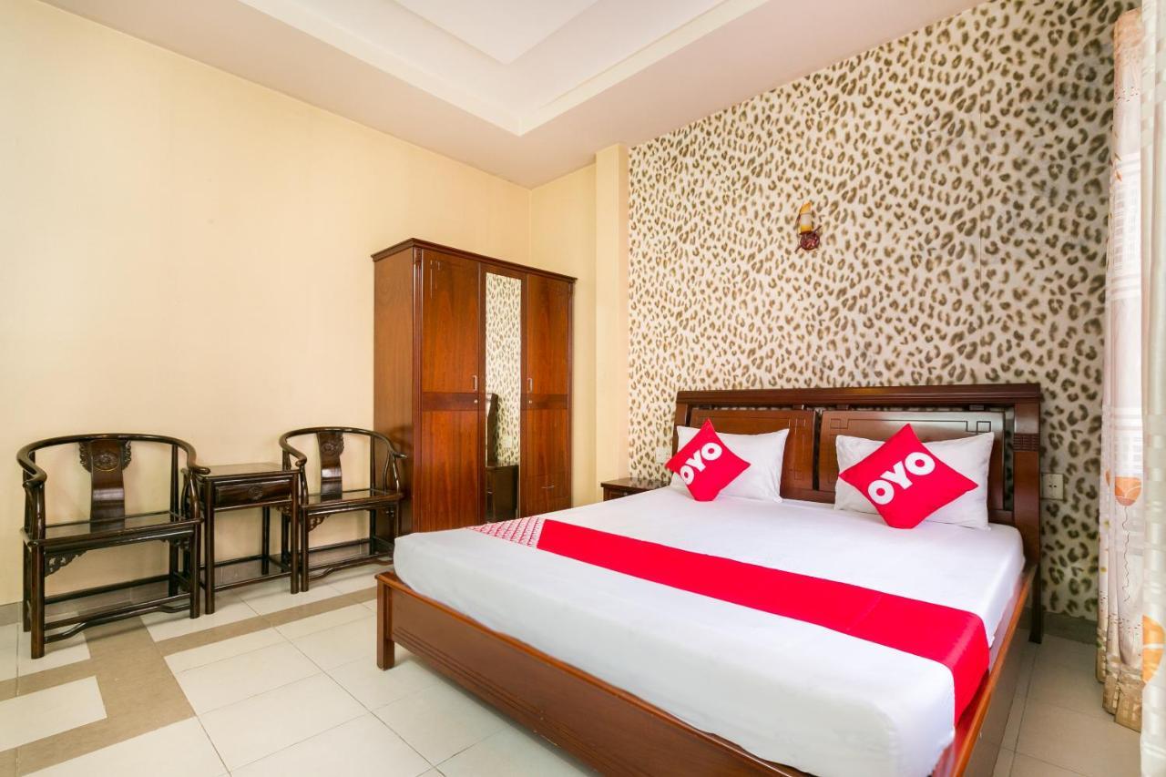 Khách sạn Oyo 568 Hoàng Long