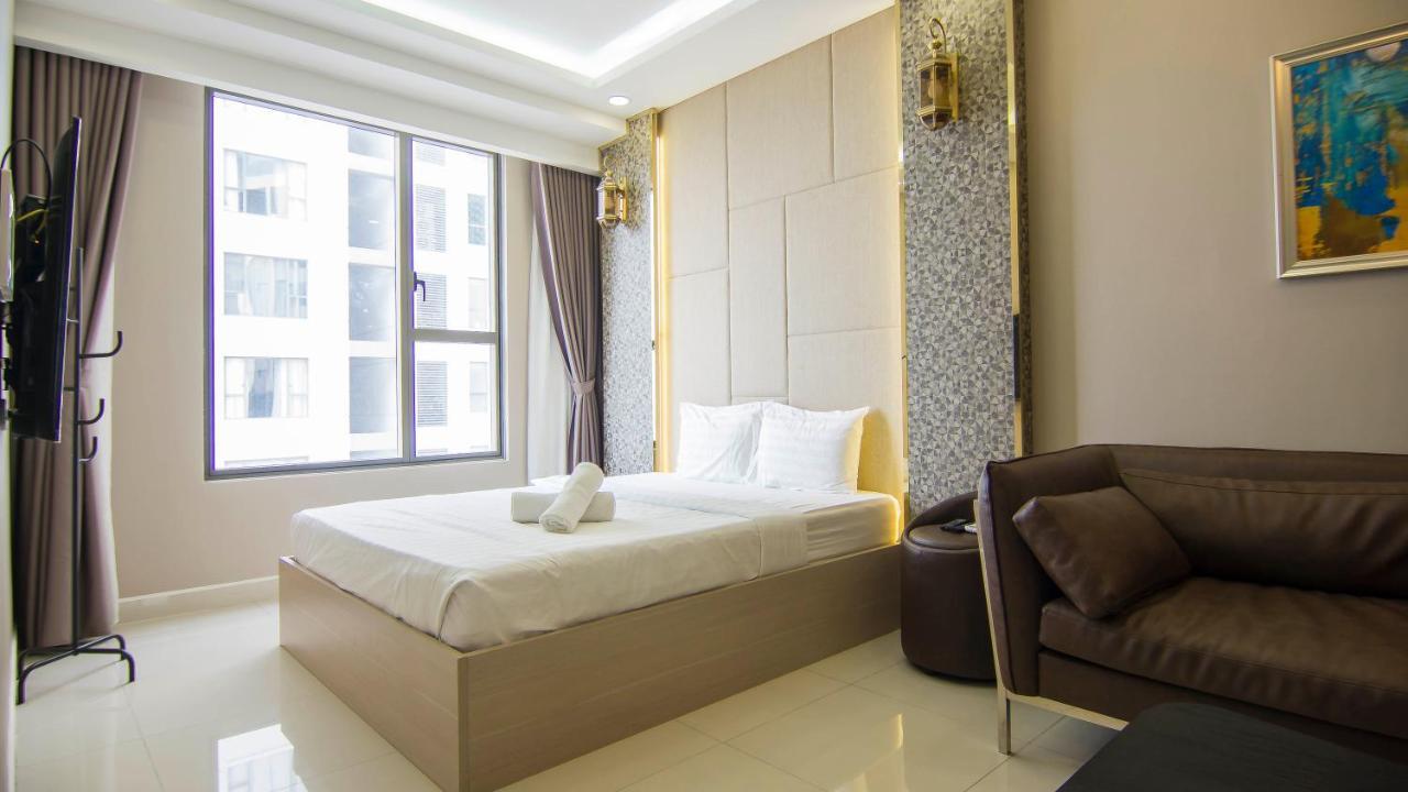 Sai Gon Party Studio-free Pool And Gym At Center Apartment Ho Chi Minh City