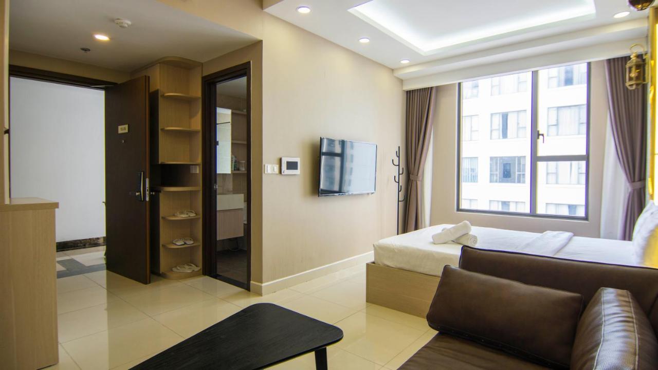 Sai Gon Party Studio-free Pool And Gym At Center * Ho Chi Minh City