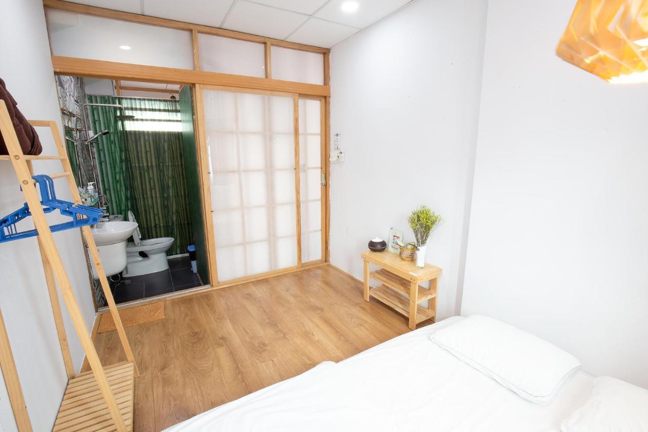Hostie Saigon Wanderlust Hotel 2*