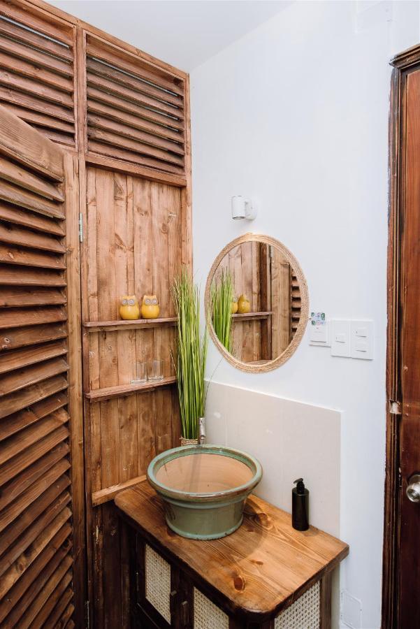 Holo Bui Vien Saigon Serviced Homestay * Ho Chi Minh City