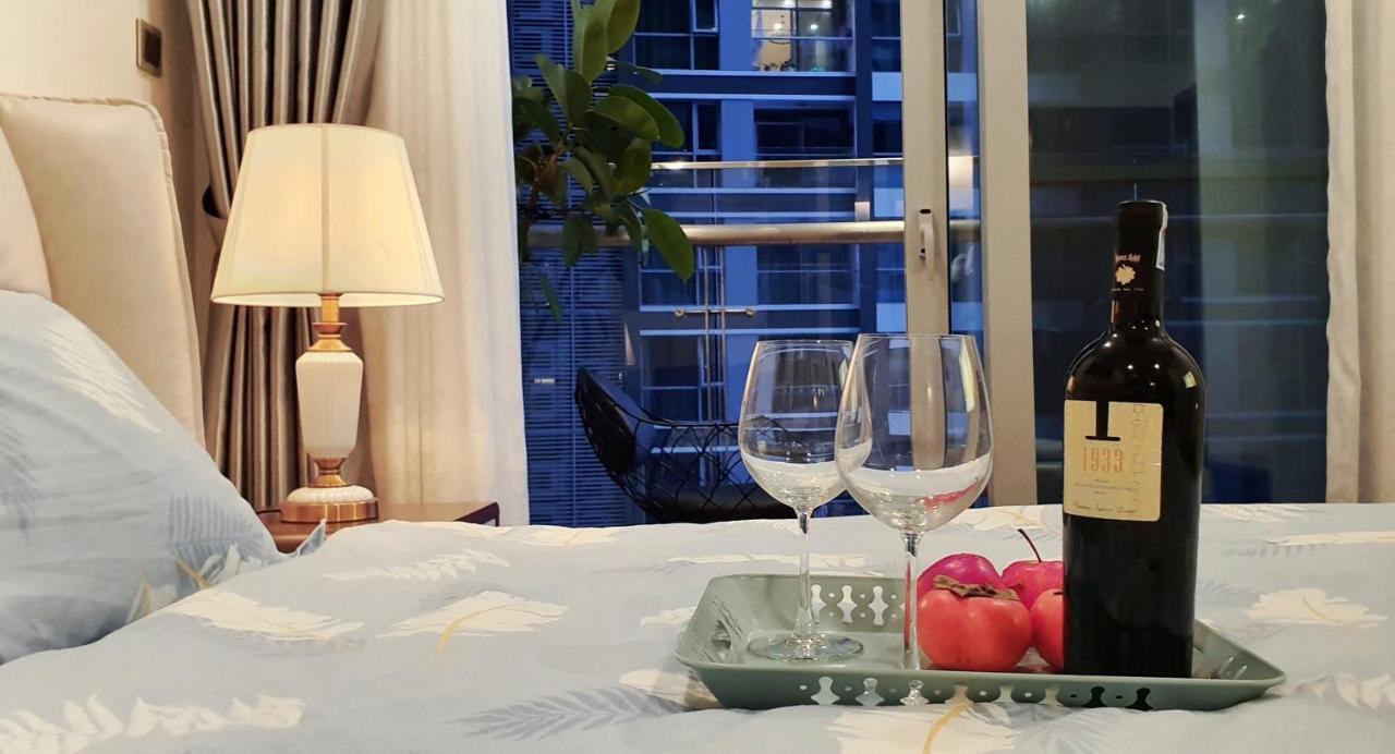 Omi Homestay - Vinhomes Central Park Apartment Ho Chi Minh City