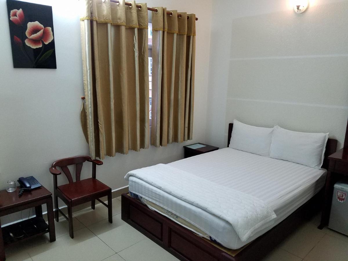 Dinh Dinh 2 Airport Hotel