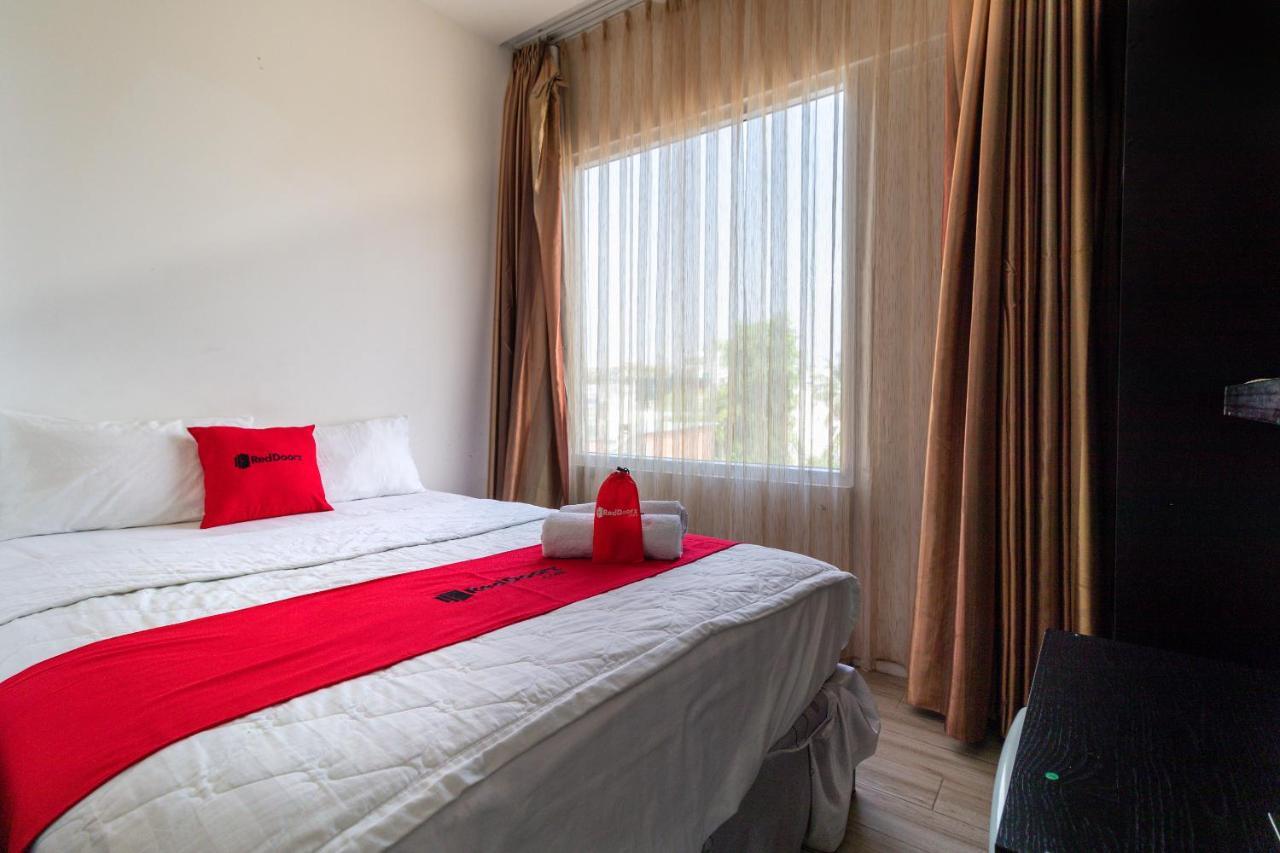 Reddoorz Near Gia Dinh International Hospital 3 2*