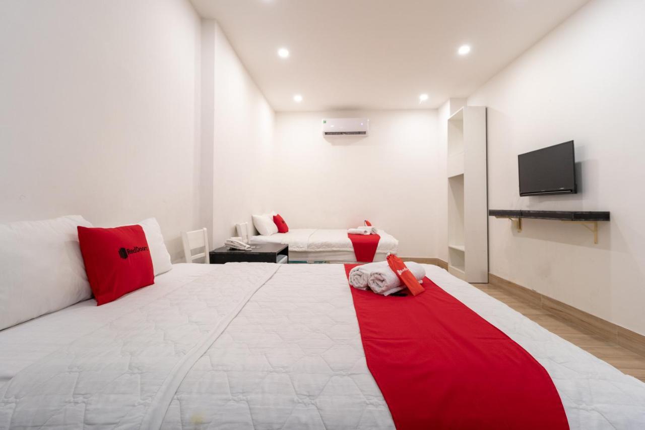 Hotel Reddoorz Near Gia Dinh International Hospital 3