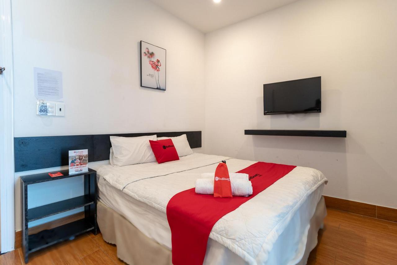 Reddoorz Near Gia Dinh International Hospital 3 2*