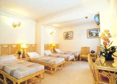 Spring House Saigon Park 3*