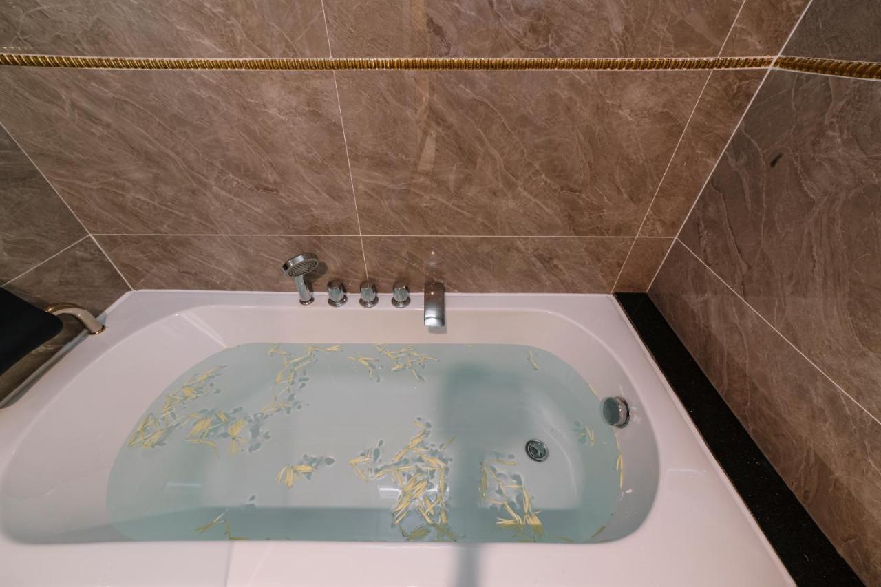 Trung Tâm Hà Nội Sài Gòn 3*