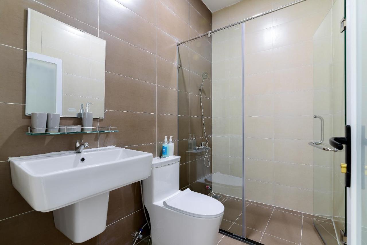 Cozrum Homes - Rivera Corner Apartment