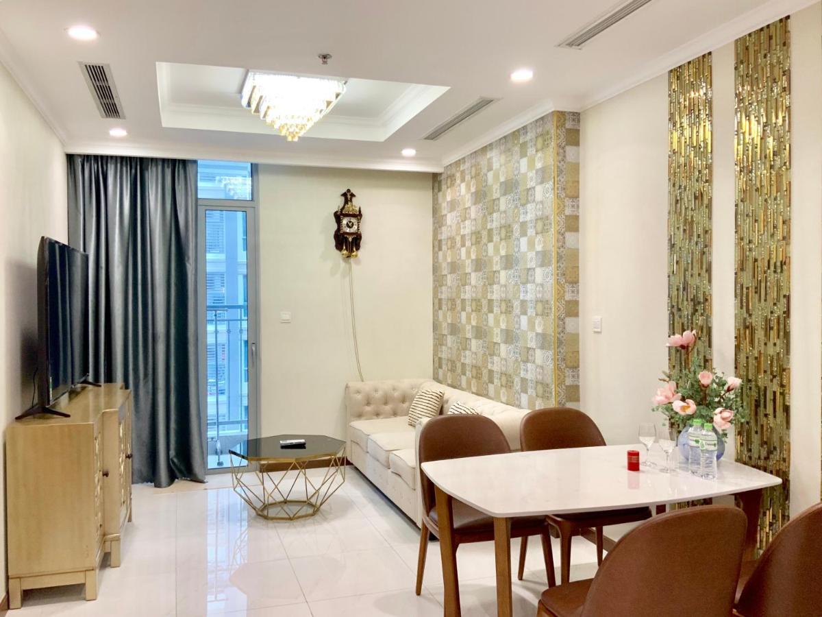 Apartment Luxhomes Saigon - Vinhomes Park