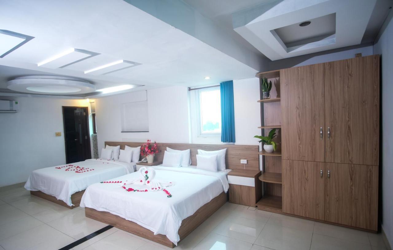 Hotel H79