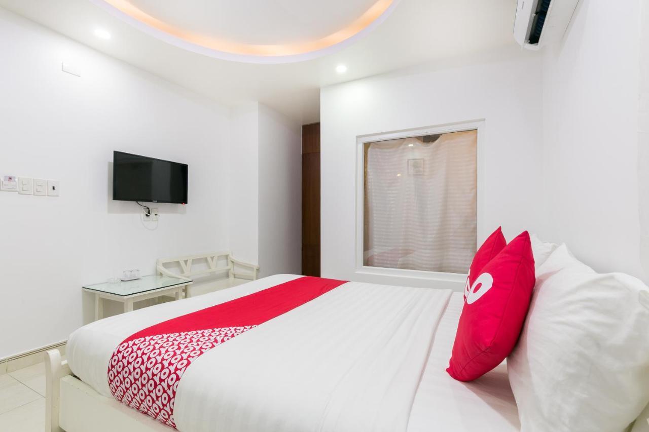 Hotel Oyo 652 Monaco Ho Chi Minh City