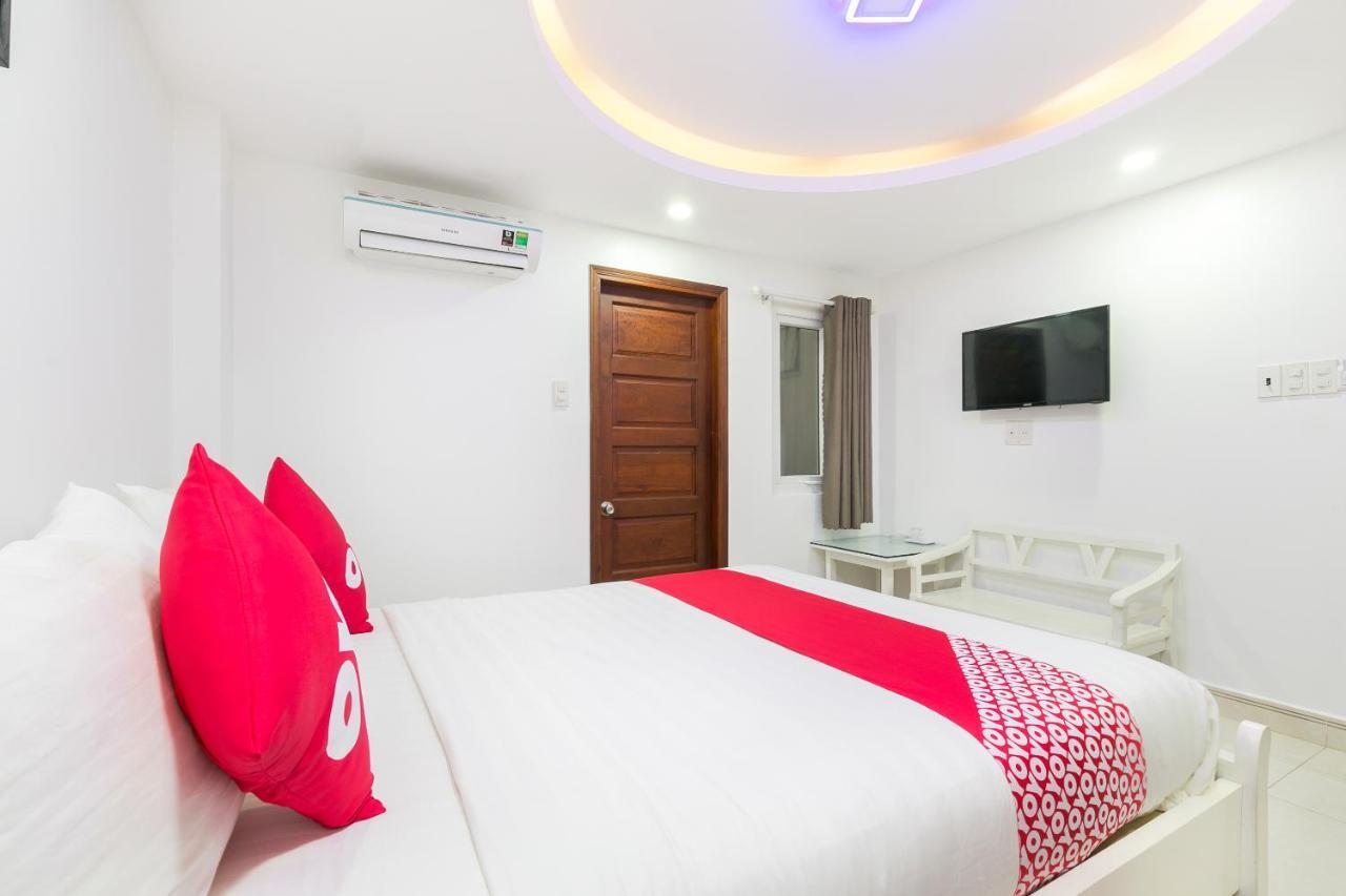 Hotel Oyo 652 Monaco Ho Chi Minh City