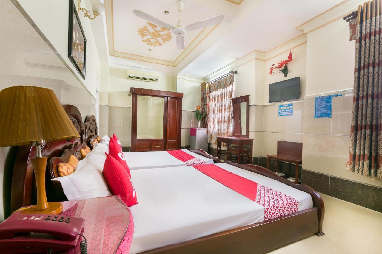 Tan Hoa & Massage Hotel Ho Chi Minh City