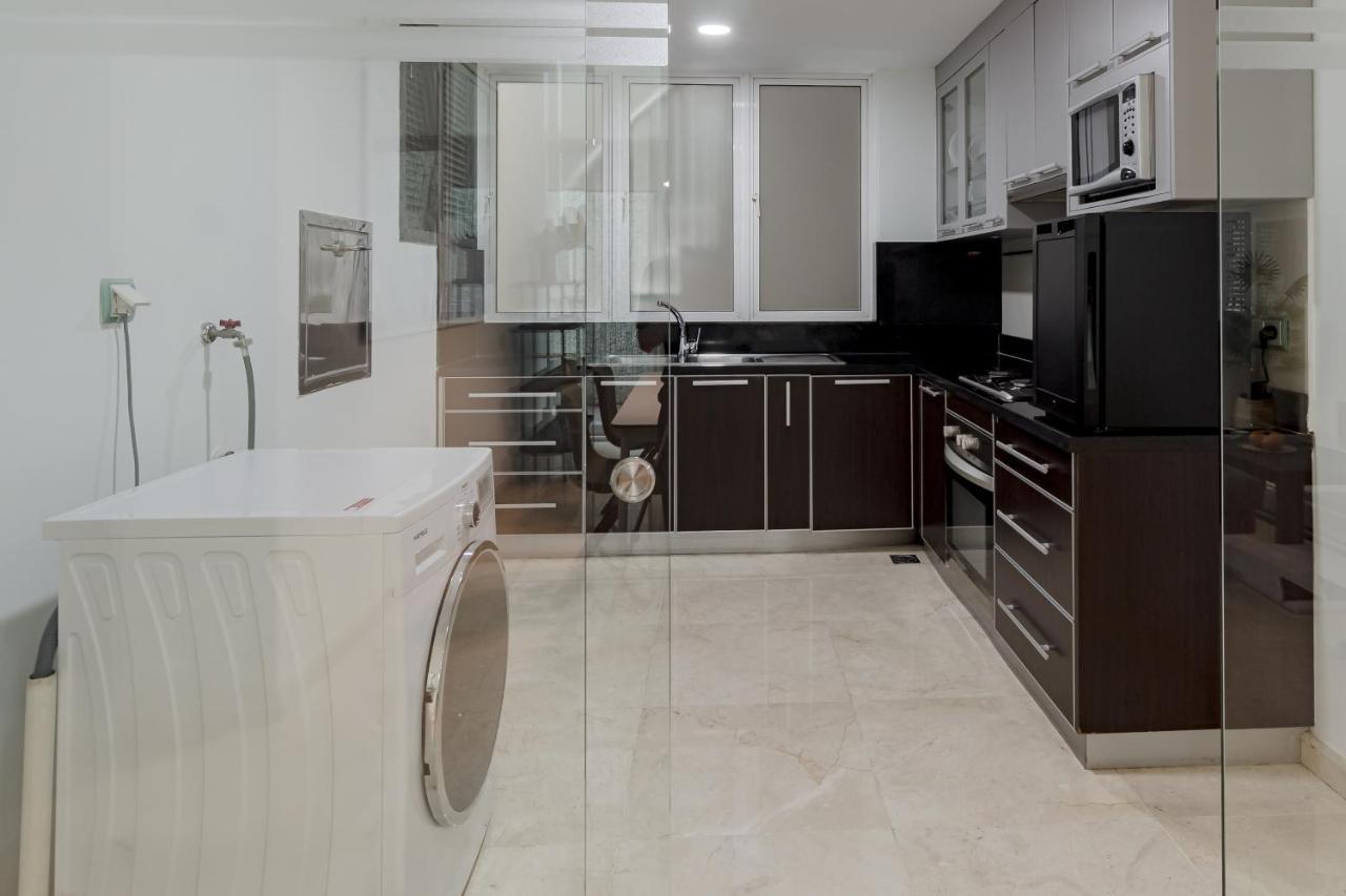 Blue Arch - Luxury Serviced In Saigon * Ho Chi Minh City