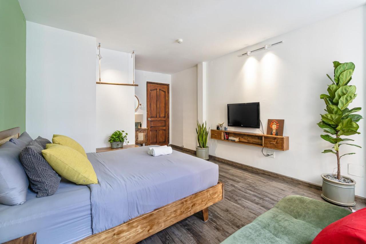 Apartment Holo Bui Vien Saigon Serviced Homestay *