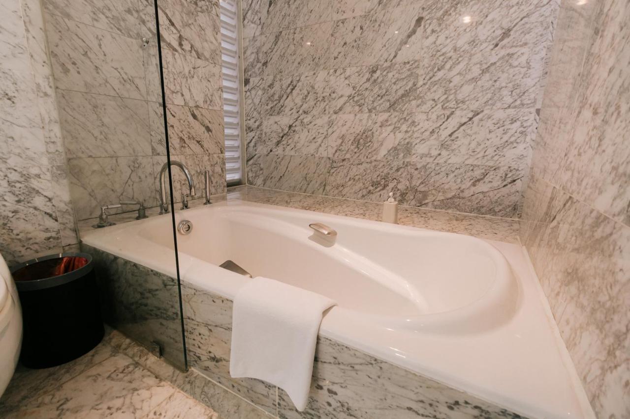 Blue Arch - Luxury Serviced In Saigon Ho Chi Minh City