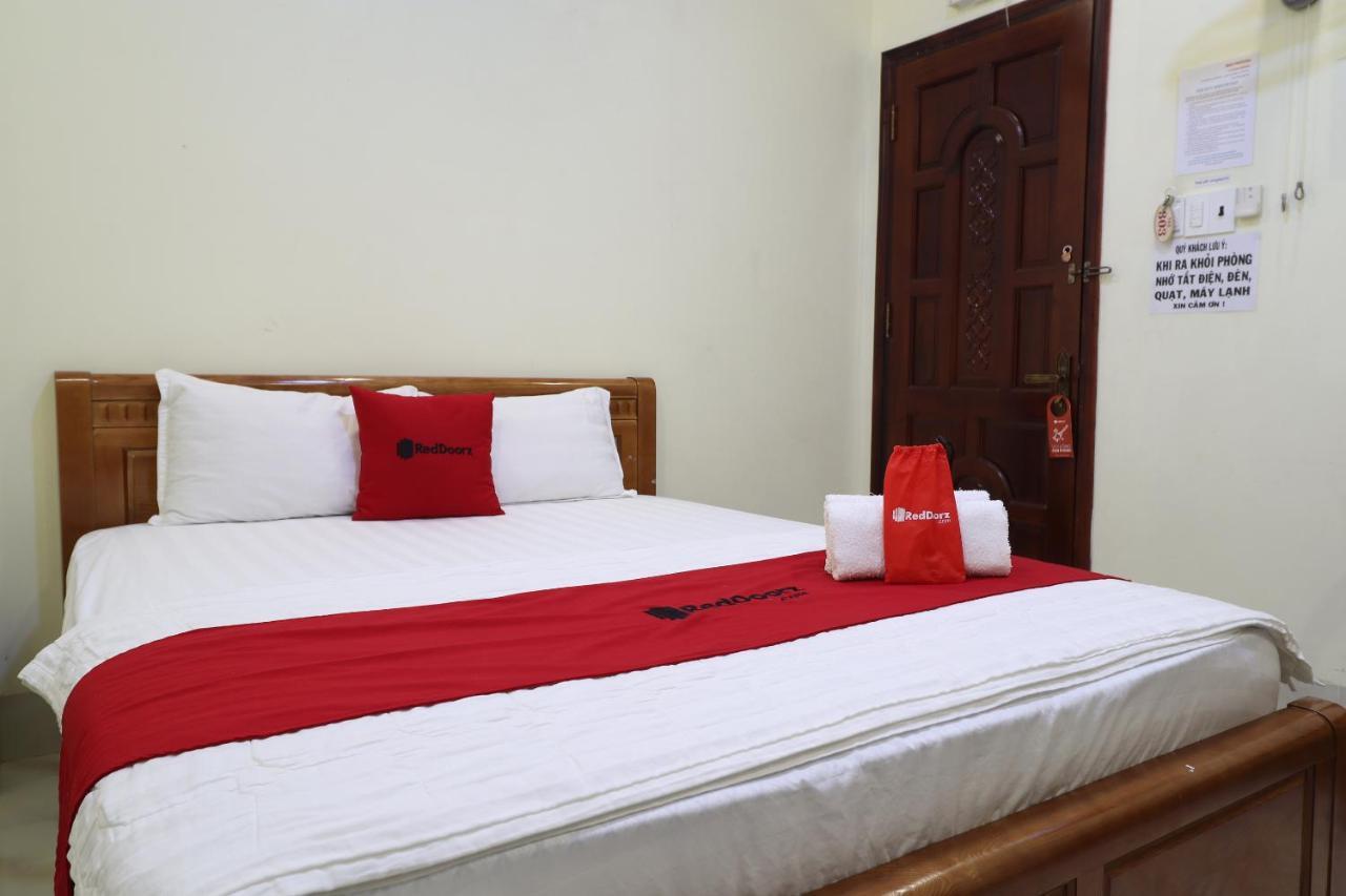 Hotel Reddoorz Plus @ Dong Den Street