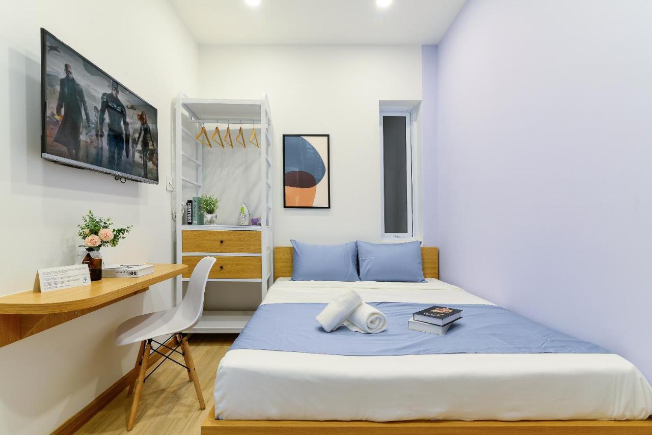 Cozrum Homes - Rivera Corner Apartment Ho Chi Minh City