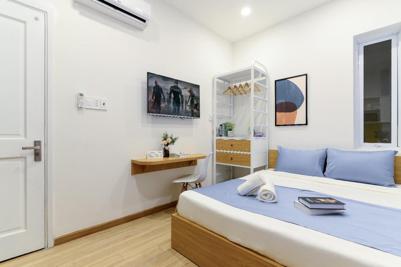 Cozrum Homes - Rivera Corner Apartment
