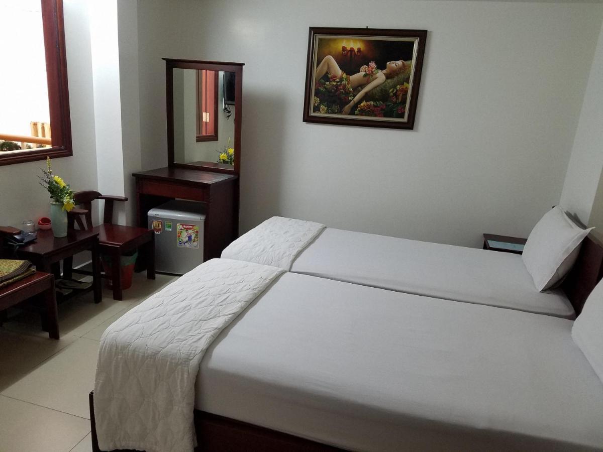 Dinh Dinh 2 Airport Hotel Ho Chi Minh City