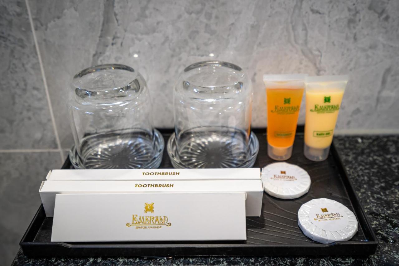 Hotel Emerald