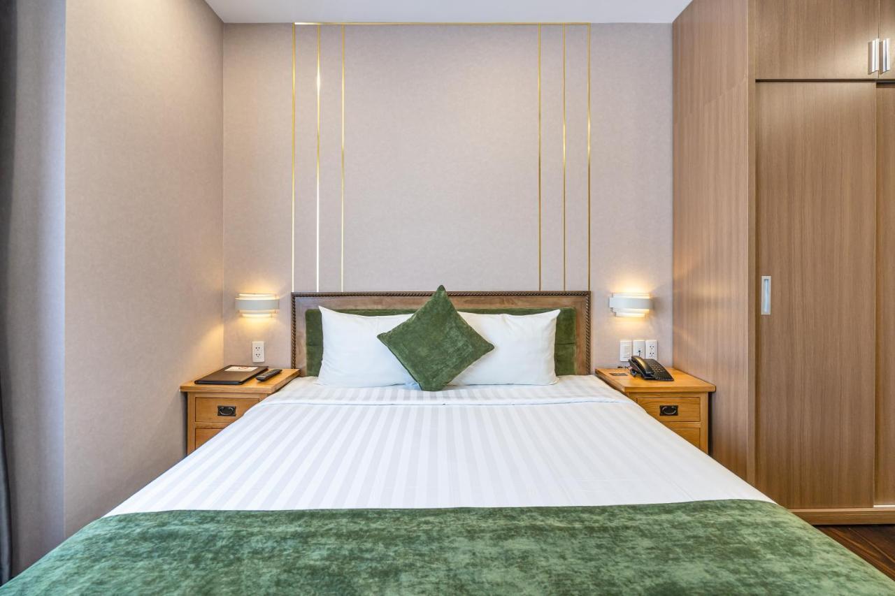 Hotel Emerald Ho Chi Minh City