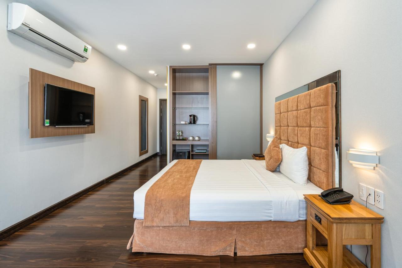Emerald Hotel Ho Chi Minh City