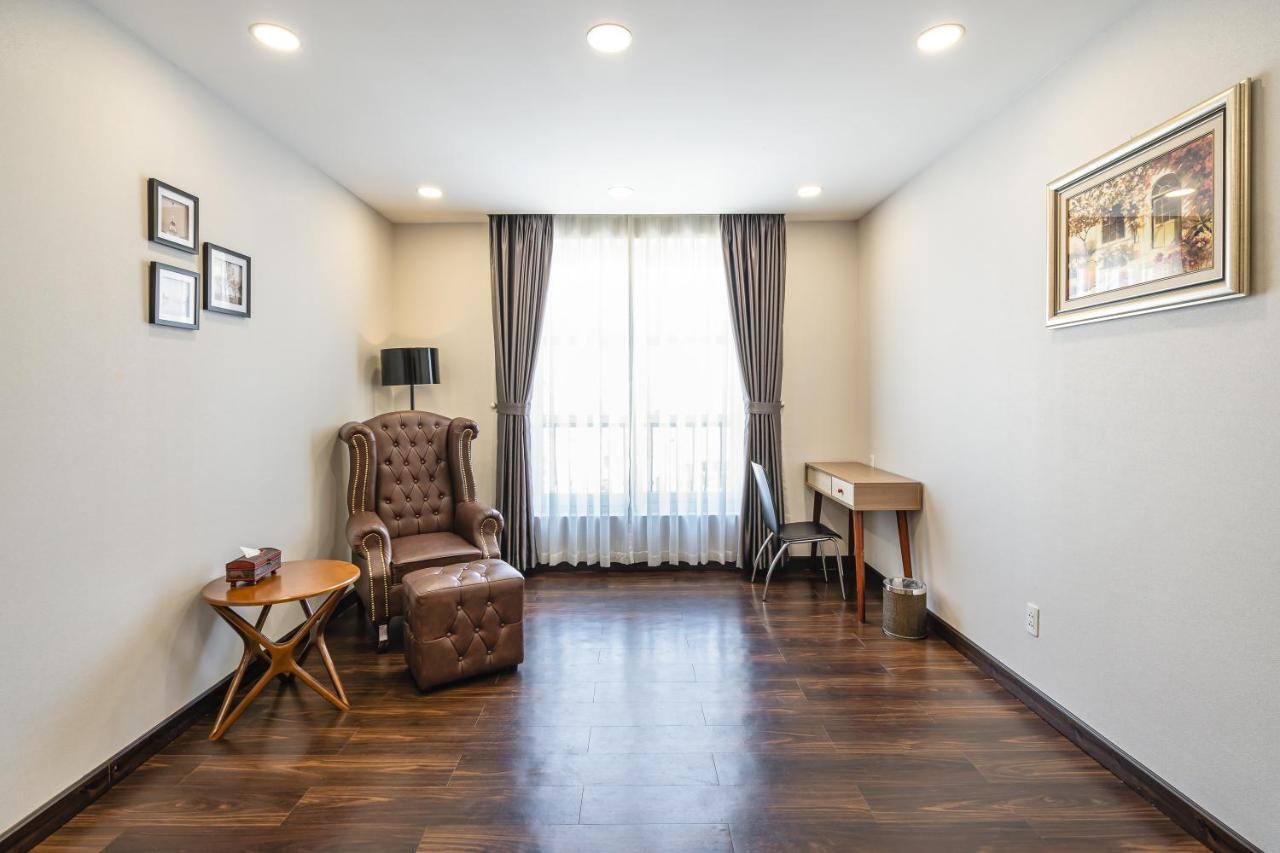 Emerald Hotel 3*