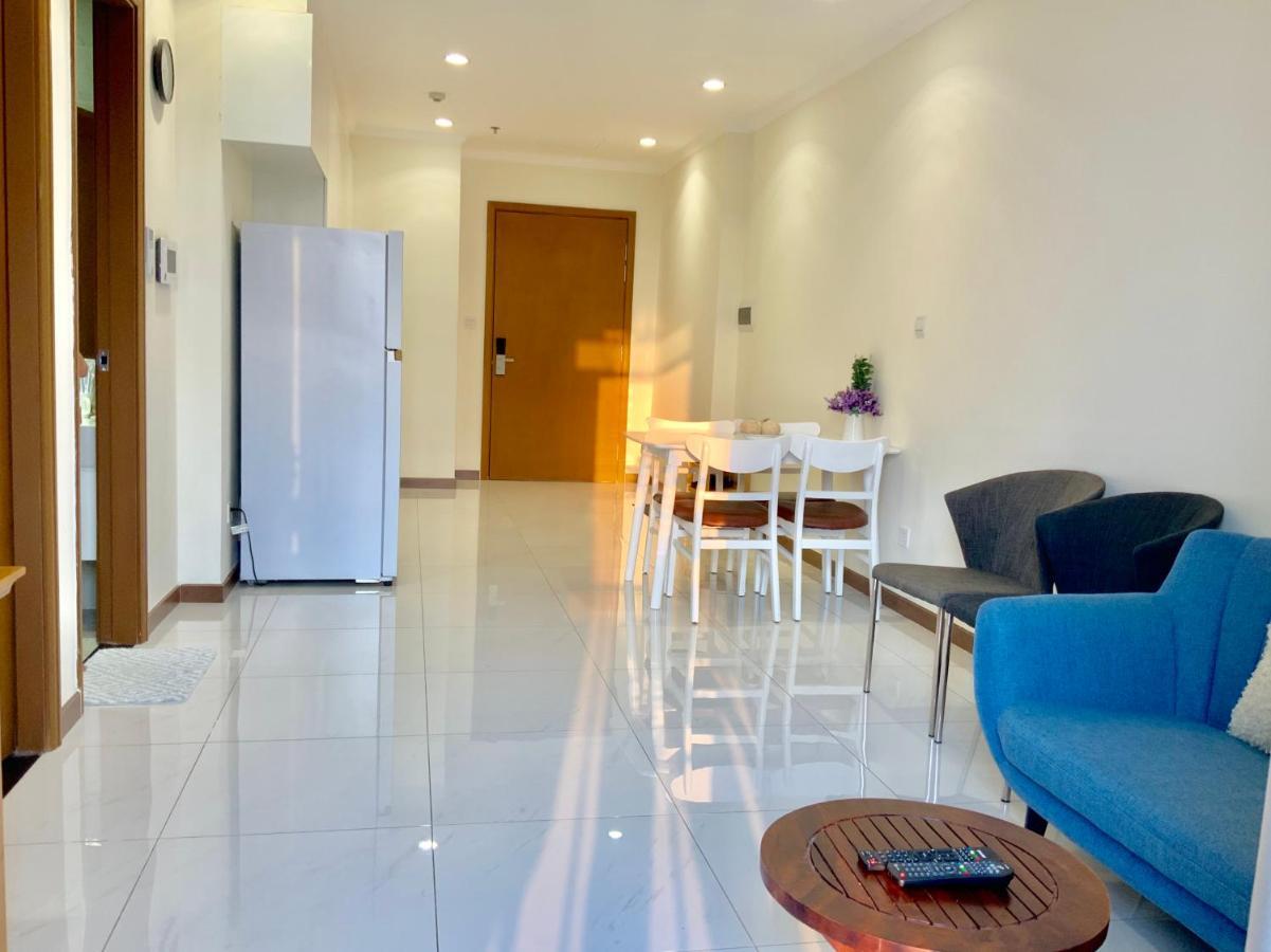 Luxhomes Saigon - Vinhomes Park Apartment Ho Chi Minh City