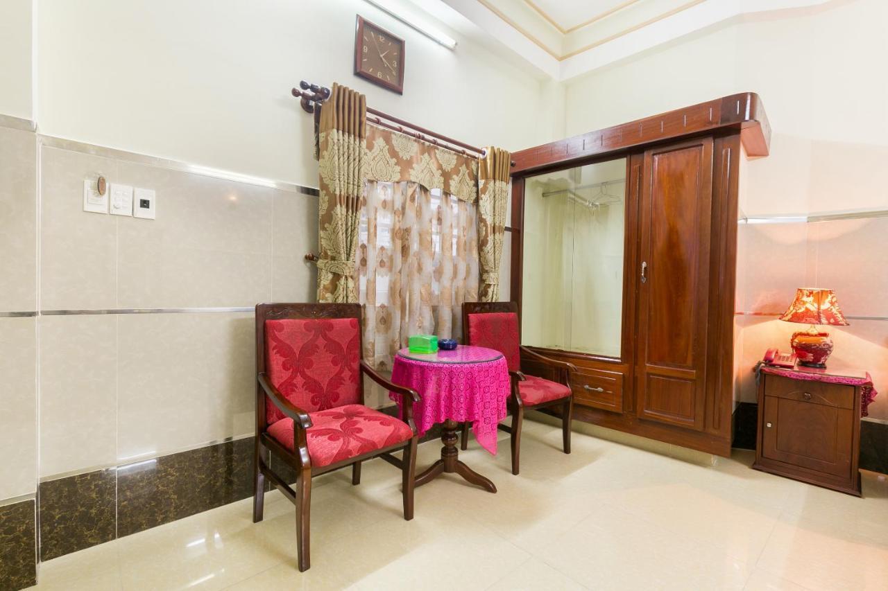 Tan Hoa & Massage 2*