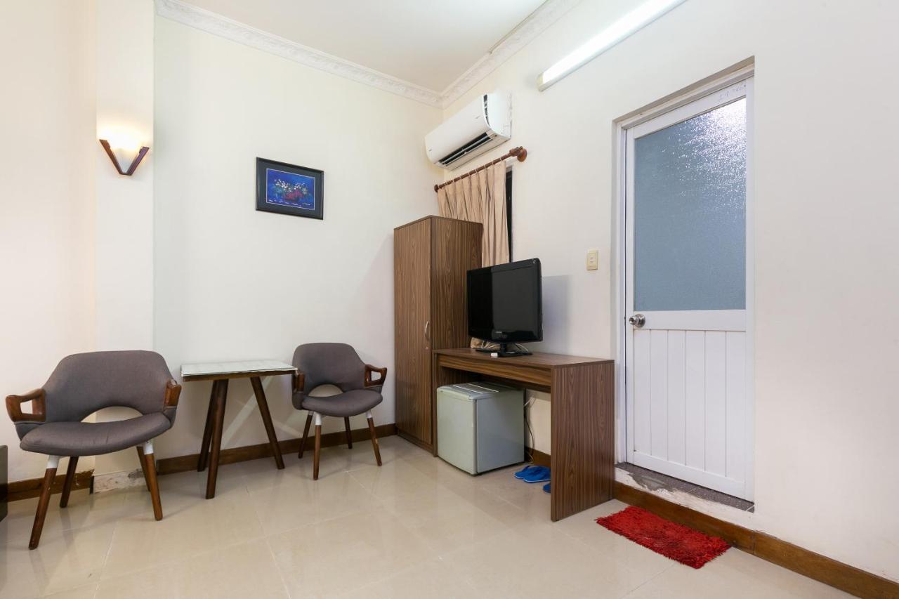 Kim Long Hotel 2*