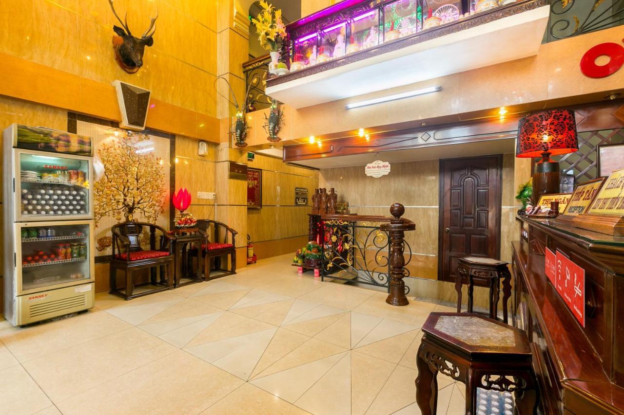 Hotel Tan Hoa & Massage Ho Chi Minh City
