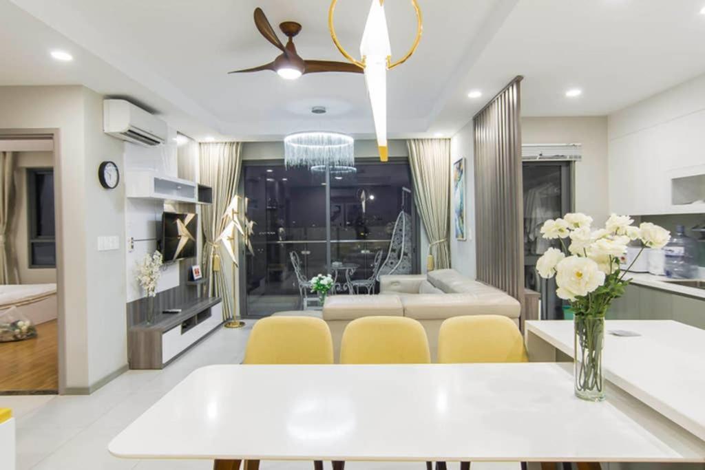 The Gold Luxury 12 - Infinity Rooftop Pool In Apartment Ho Chi Minh City