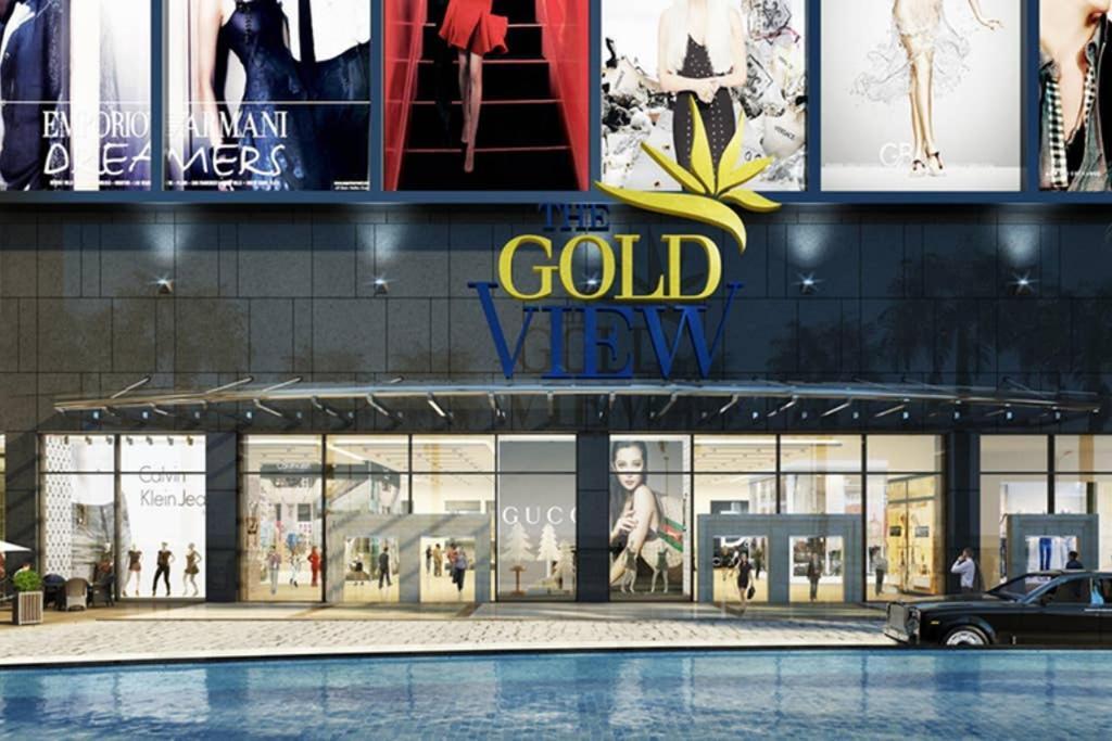 The Gold Luxury 12 - Infinity Rooftop Pool In Ho Chi Minh City