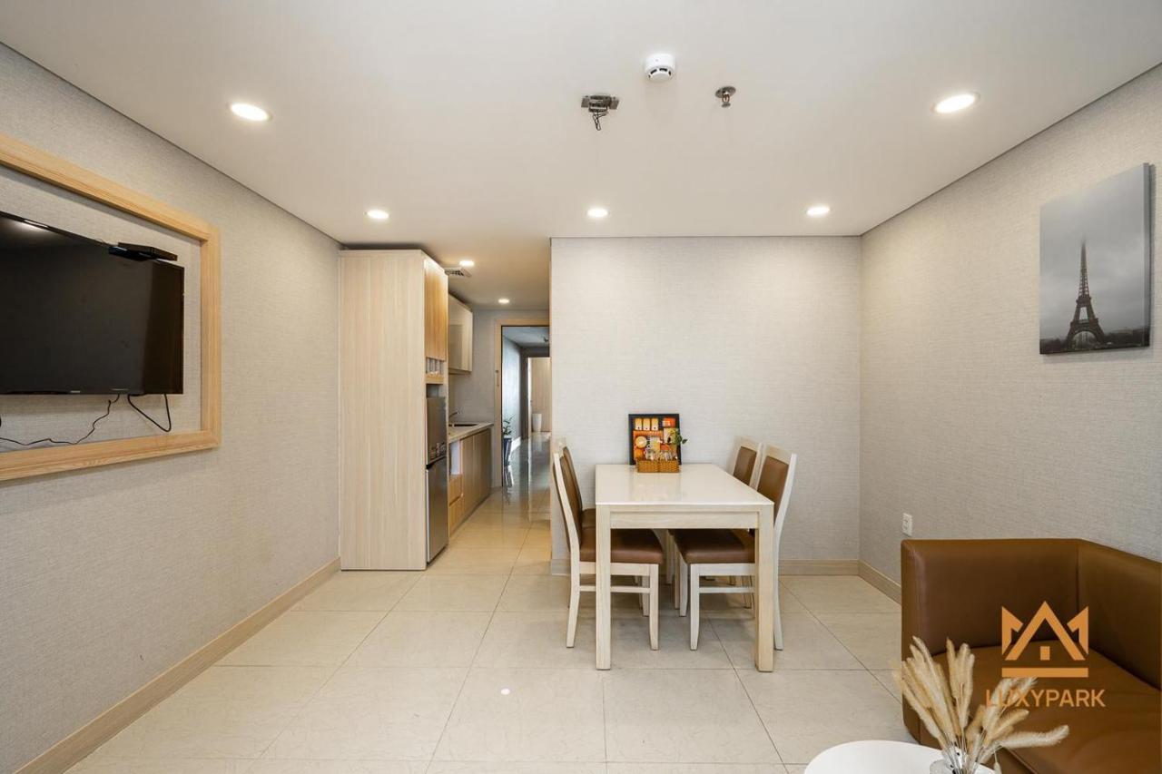 Aparthotel Luxy Park & Apartments-city Centre