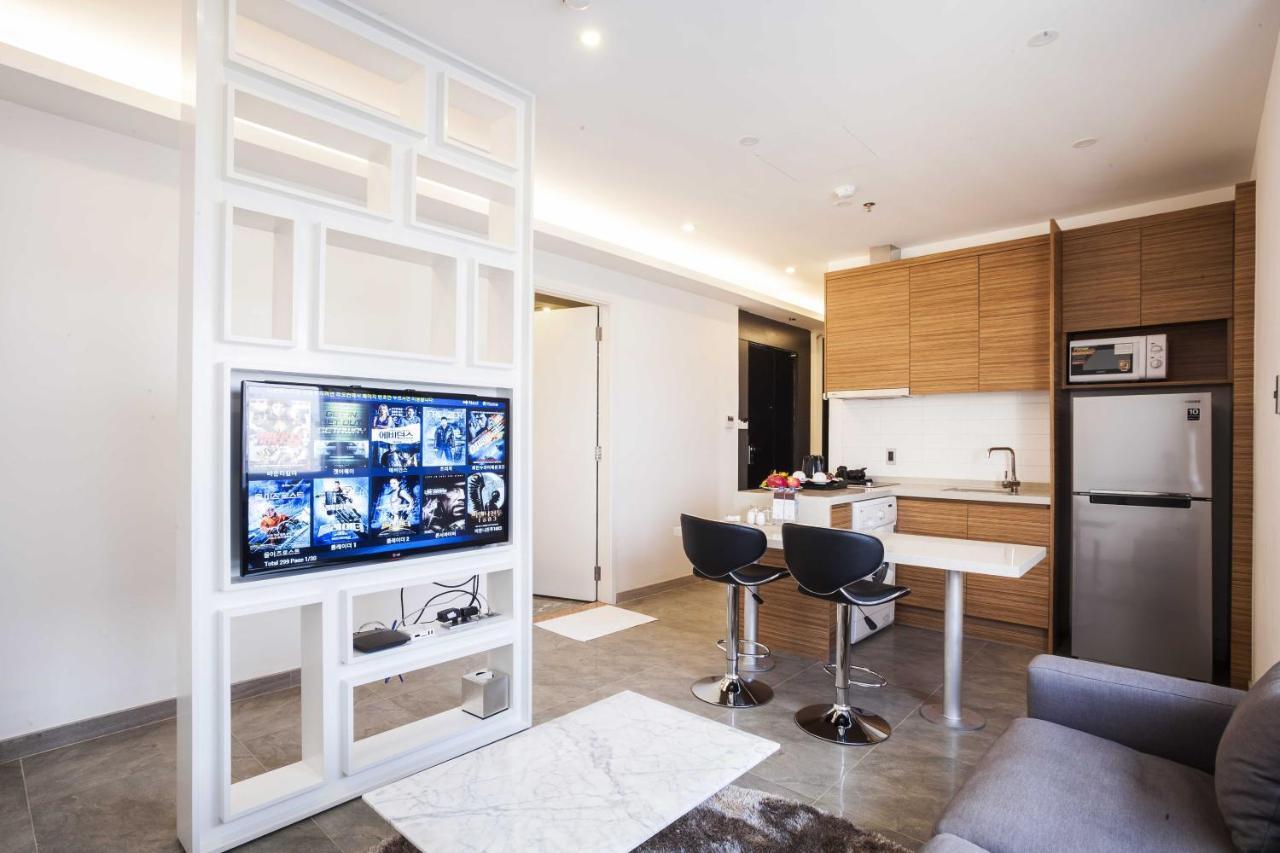 Charm Saigon Hotel 4*