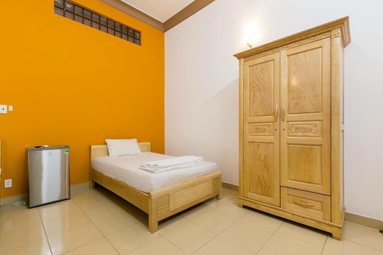 Spot On 710 Sakura Cholon 2*