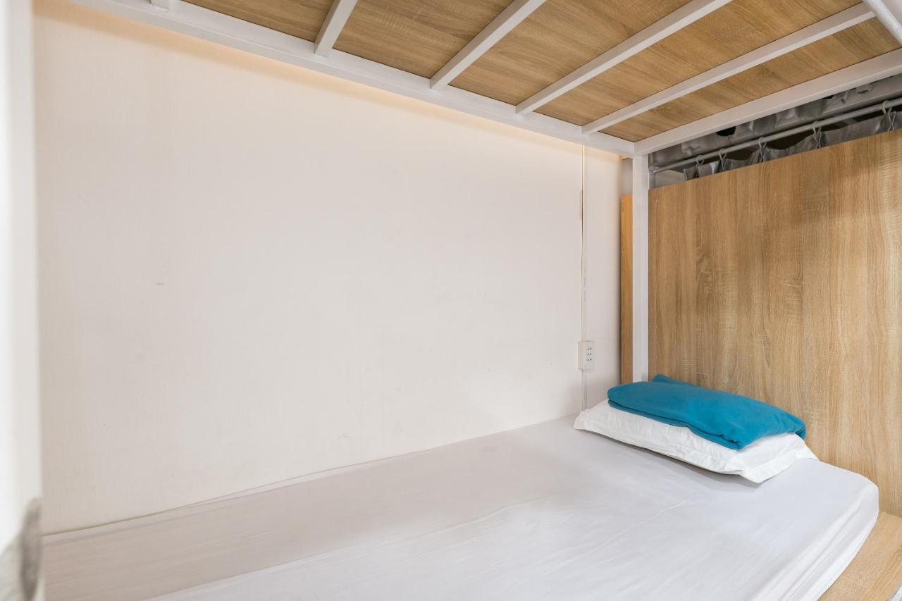 Spot On 710 Sakura Cholon Hotel