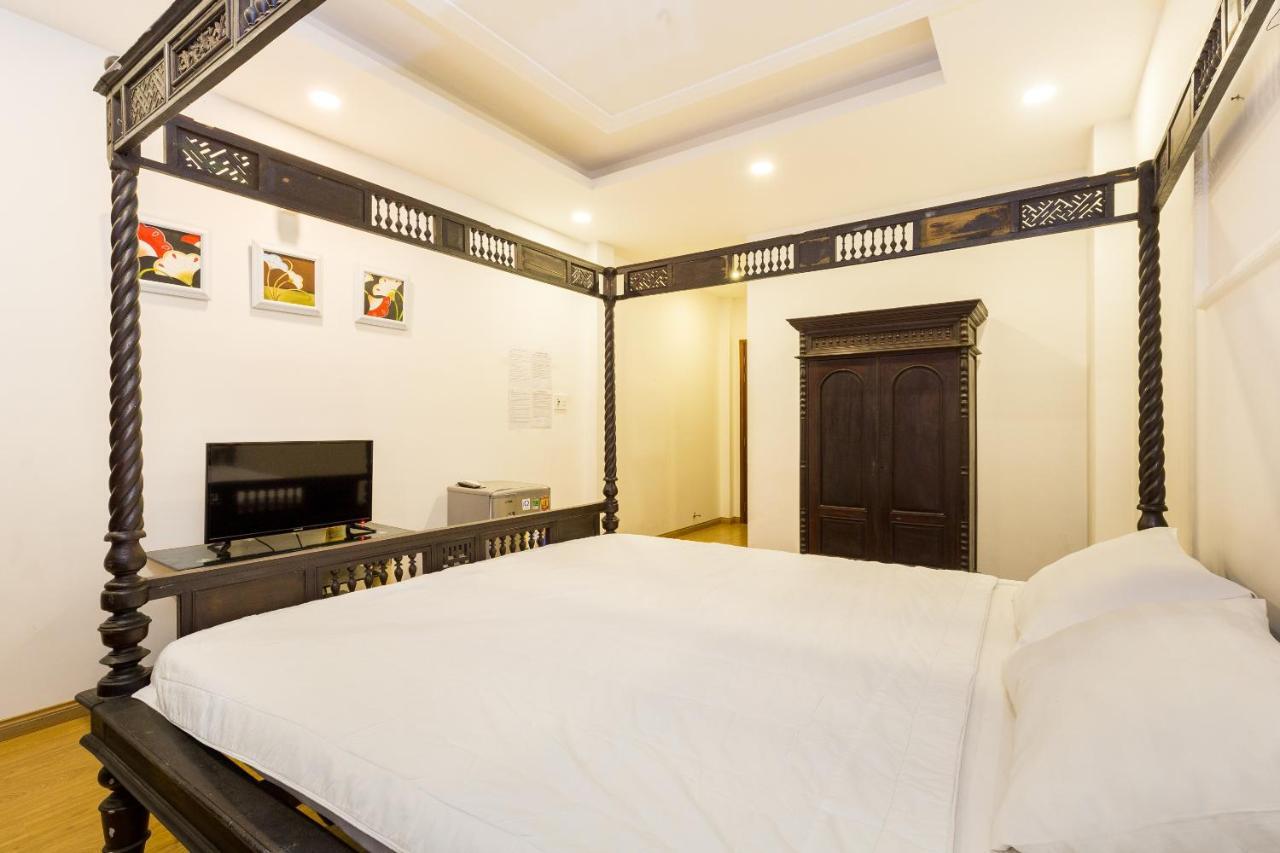 Hotel Ace *