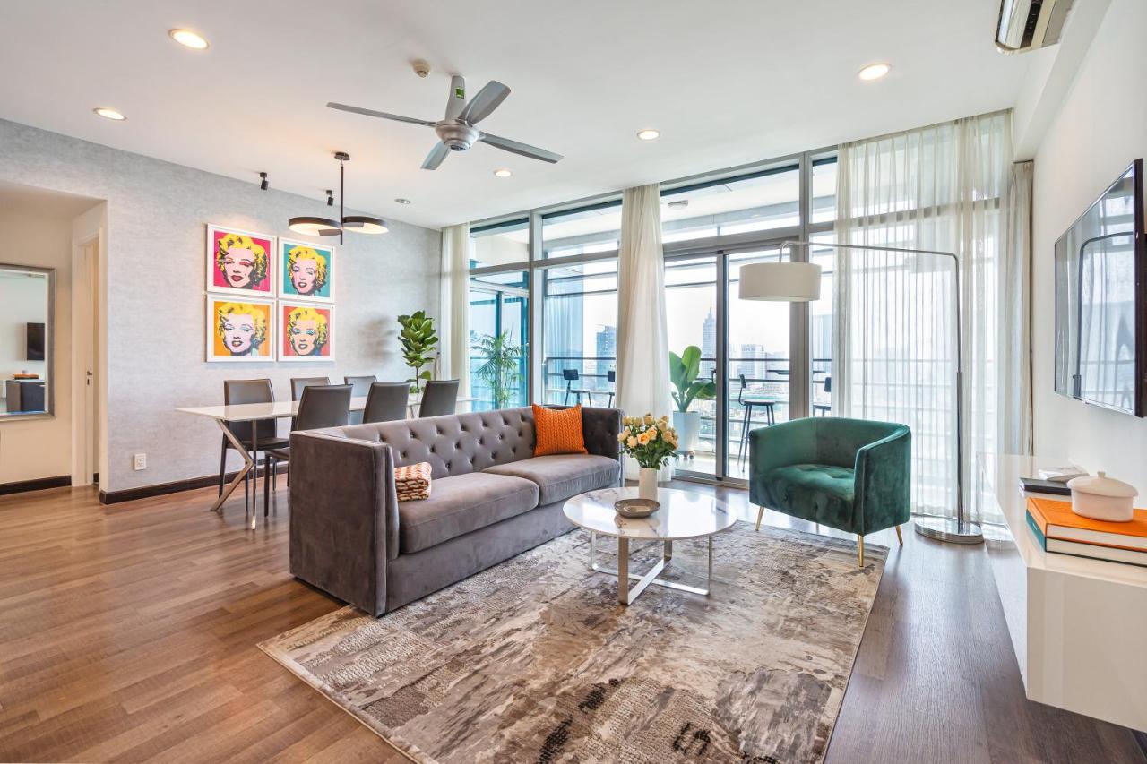Spacious For Group And Family - Sailing Tower Apartment *