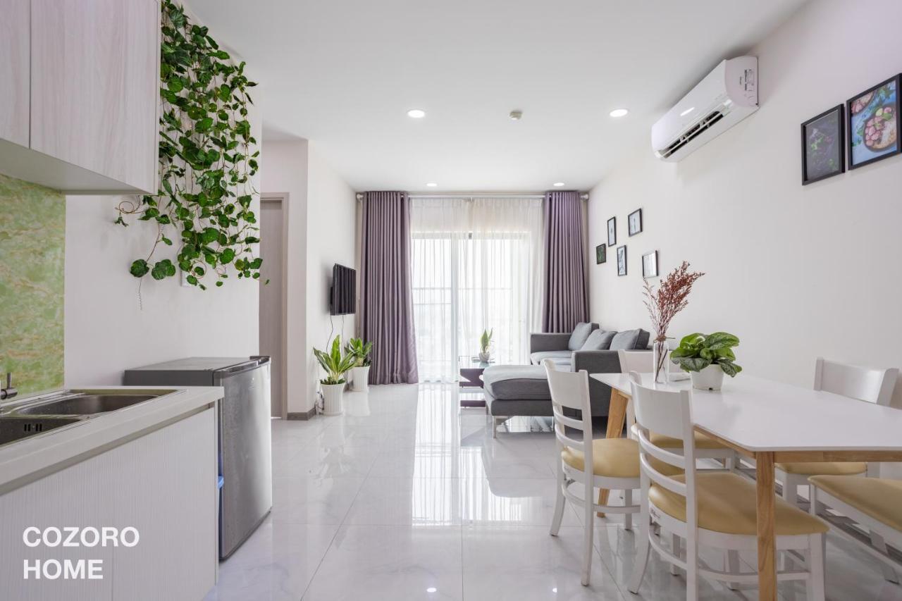 Cozoro 4 - Luxury 2br & Free Pool & Gym Apartment Ho Chi Minh City