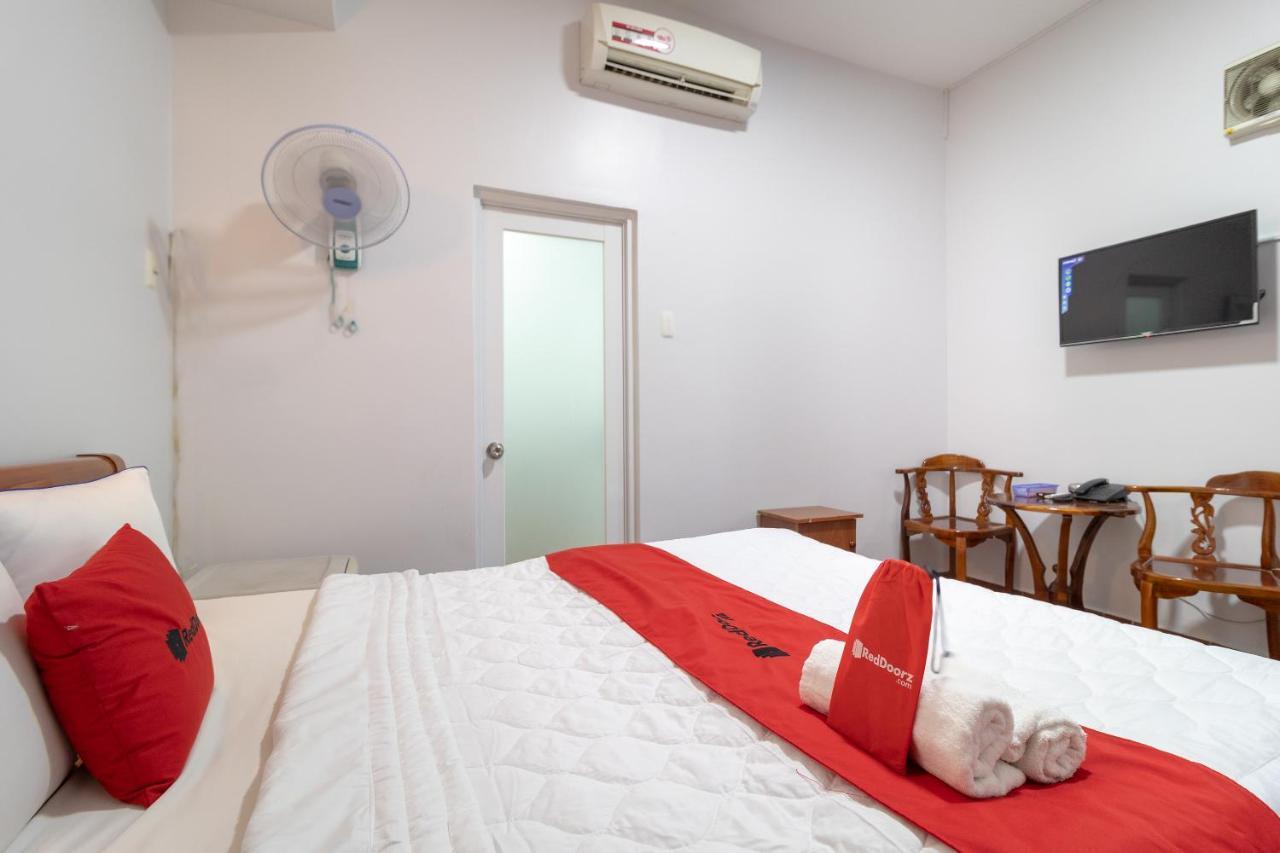 Reddoorz Near Tan Huong Market Khách sạn 3*