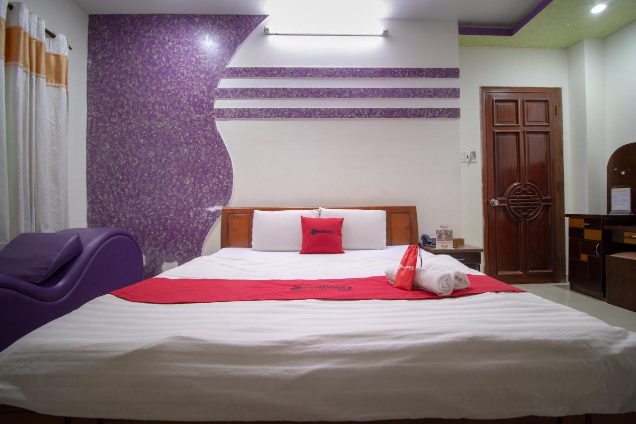 Hotel Reddoorz Near Tan Huong Market 2