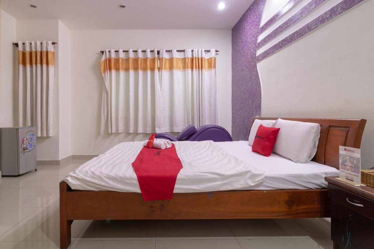 Reddoorz Near Tan Huong Market 2 Hotel