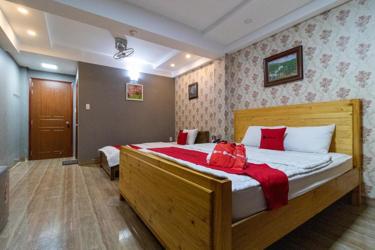 Hotel Reddoorz Near Vincom Go Vap 3 2*