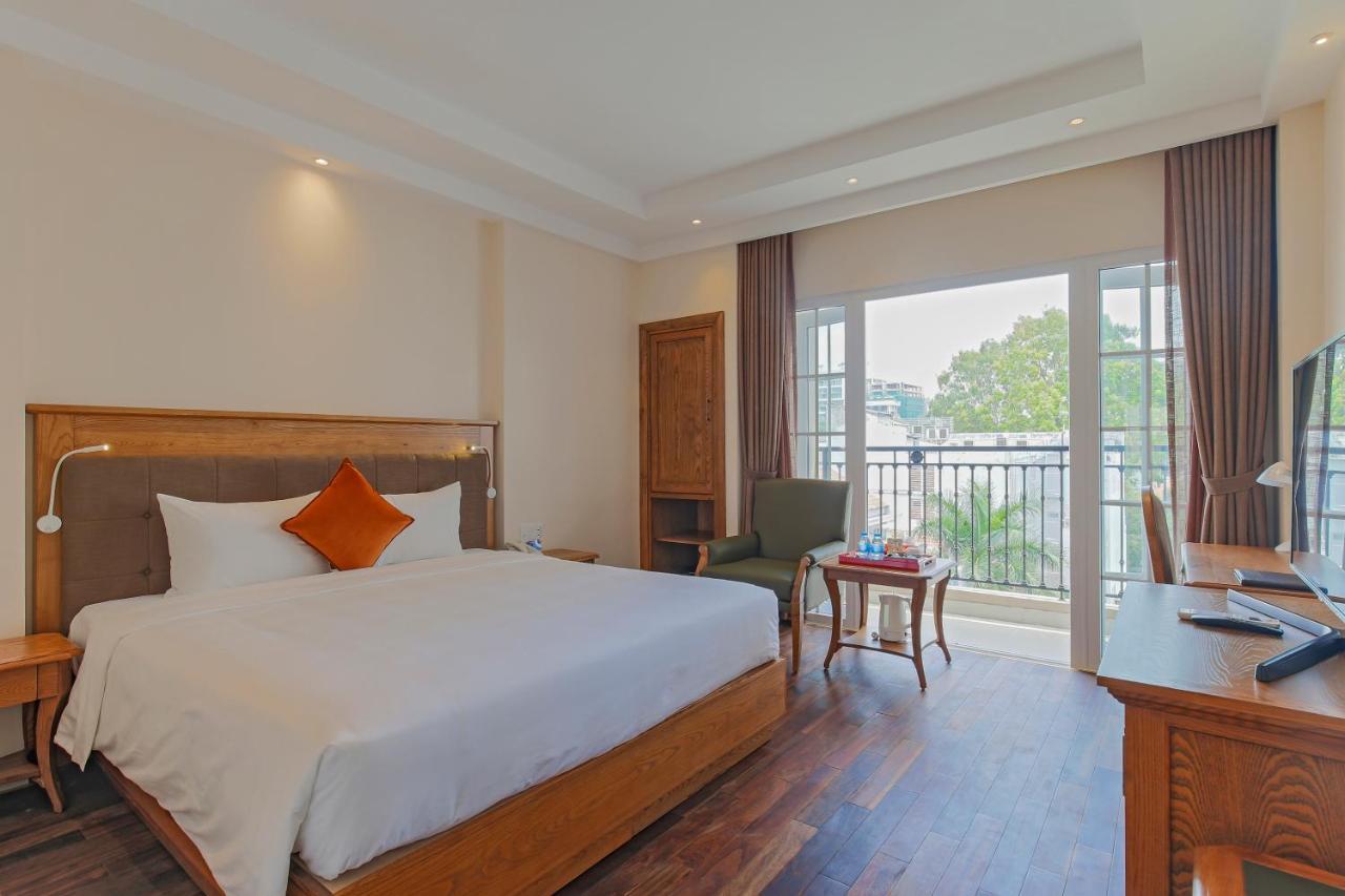 Hoang Lan Hotel 3*