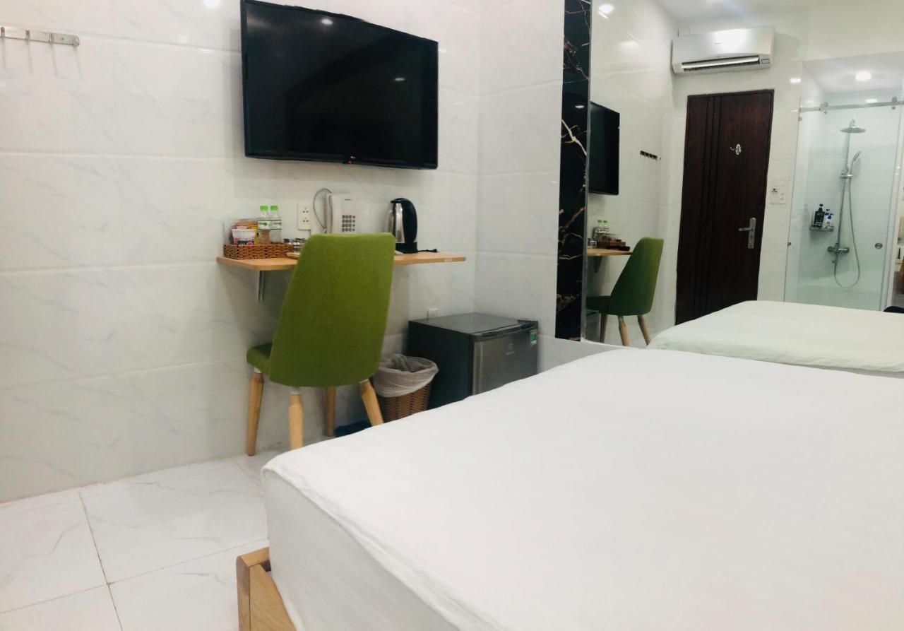 2z Hotel- 149 Le Thi Rieng