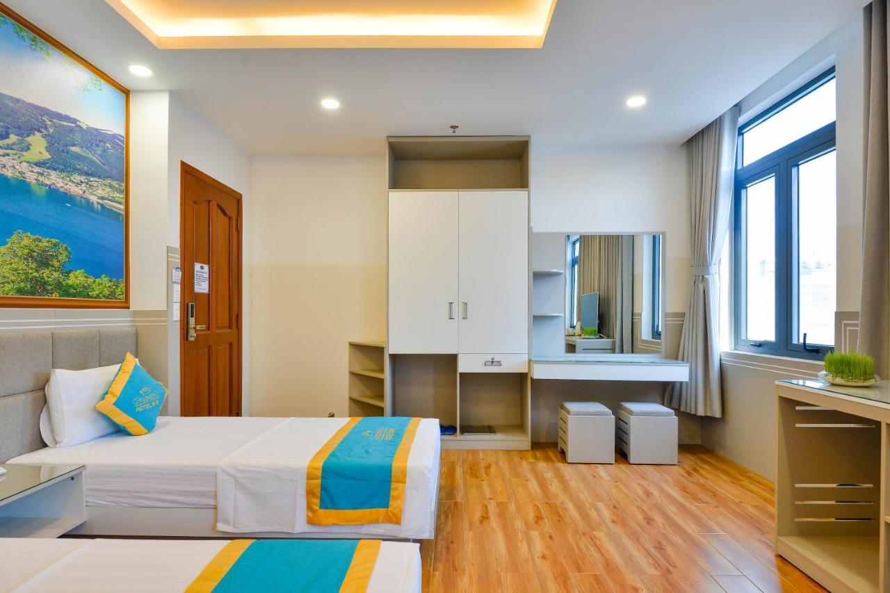 Airport Hotel